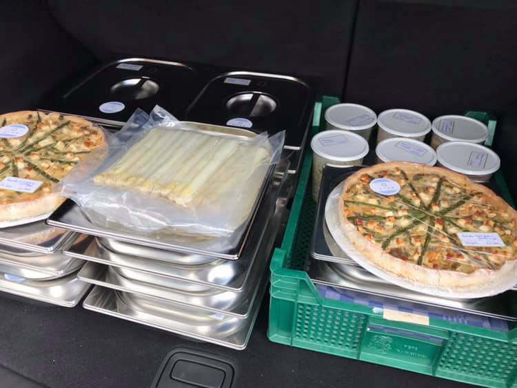 Qzine catering klaargemaakt voor transport